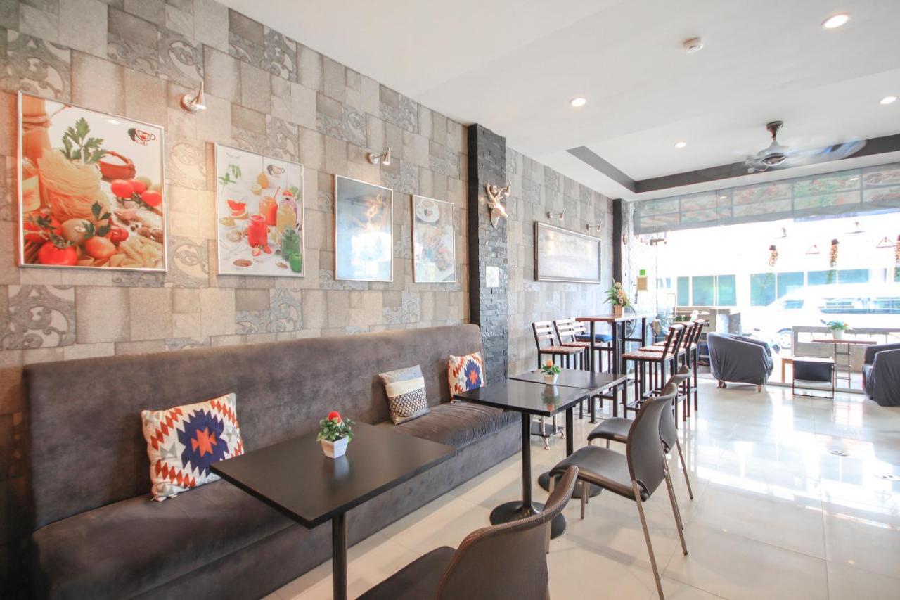 Oyo 75321 Gemma Patong Hotel Phuket Ngoại thất bức ảnh